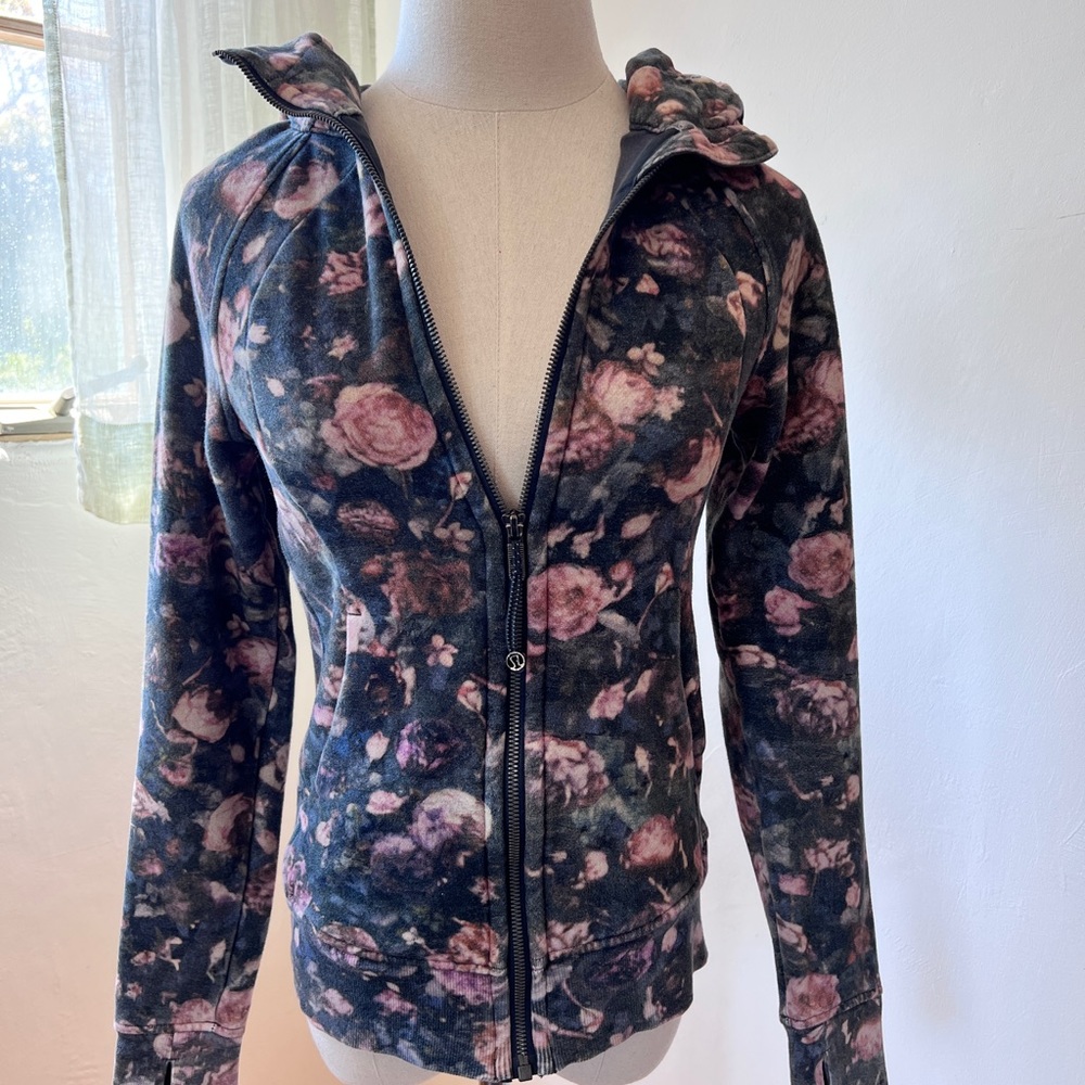 Lululemon Floral Hoodie Size 4